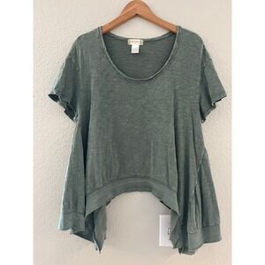 Altar'd State Sage Green Slub Knit Sharkbite Hem Flowy Top Womens Medium